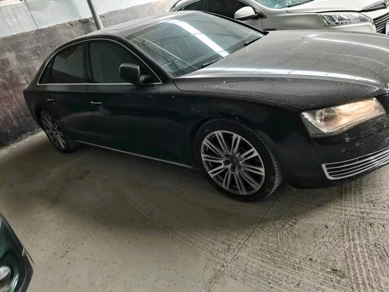 济南13年奥迪A8L1