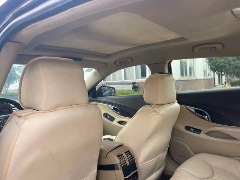 徐州12年别克君越5