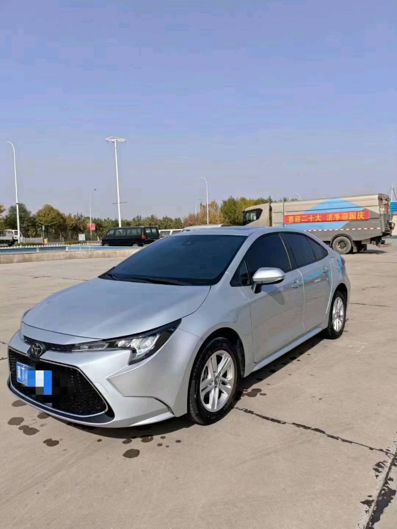 邯郸22年丰田雷凌2