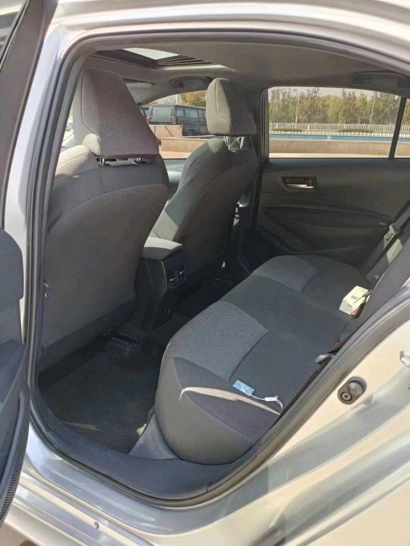 邯郸22年丰田雷凌8