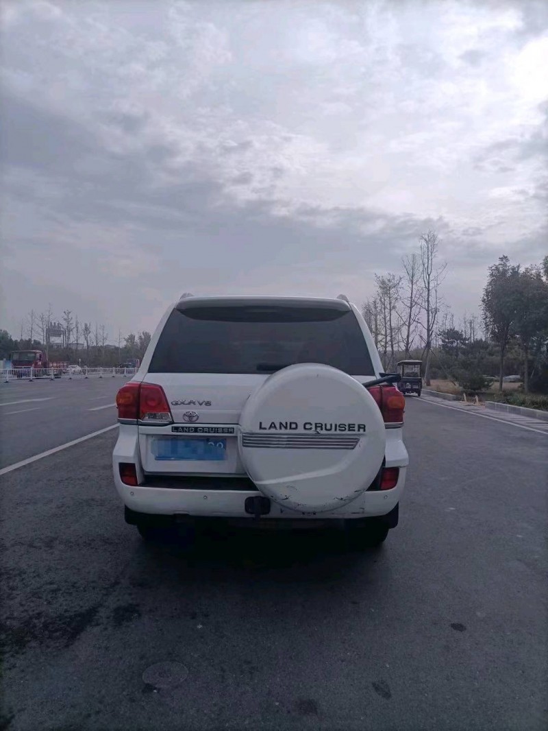 邯郸12年丰田兰德酷路泽6