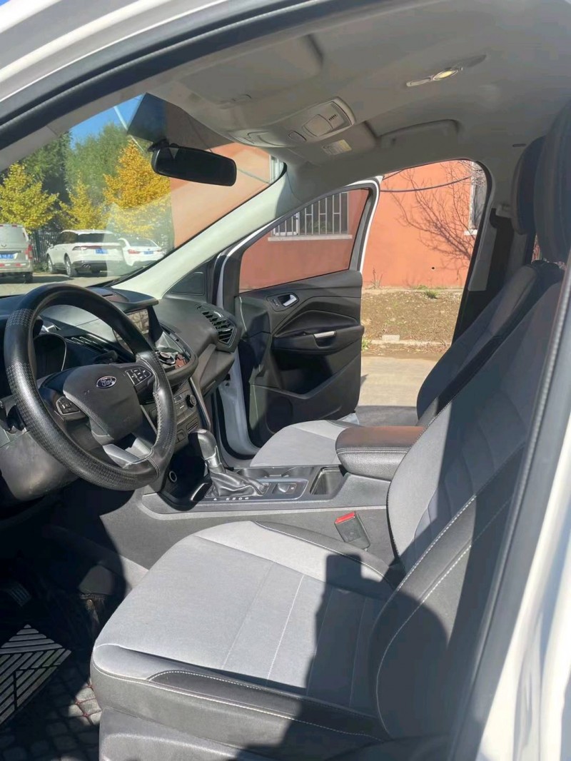 沈阳16年福特翼虎9