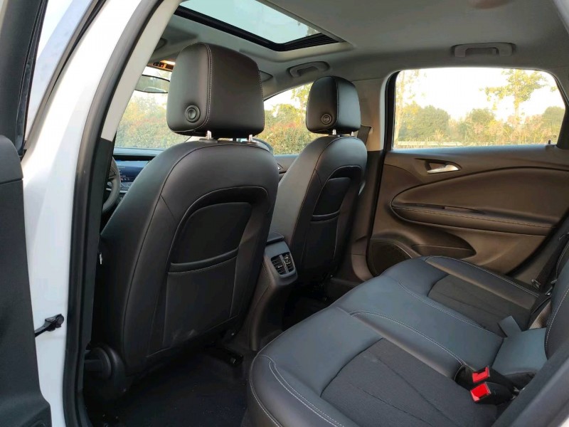 徐州21年别克威朗7