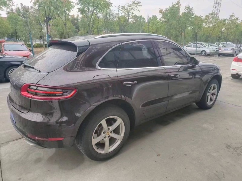 北京15年保时捷Macan7