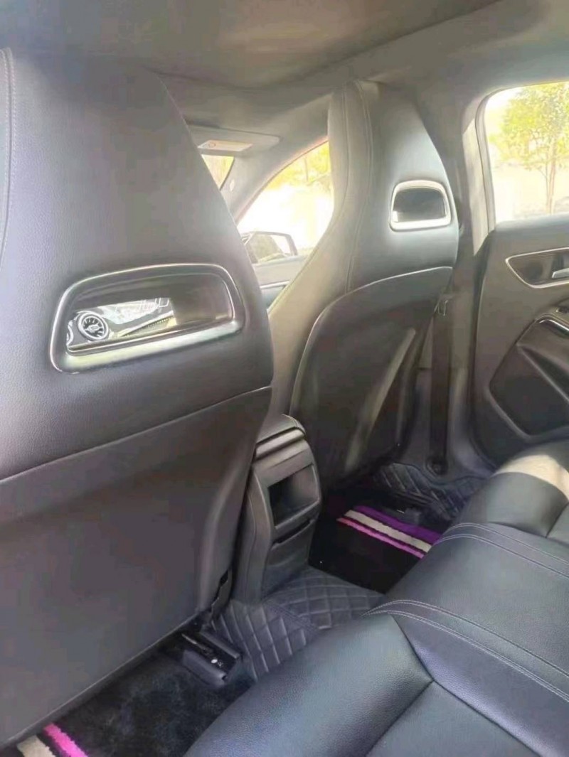 济南16年奔驰CLA4