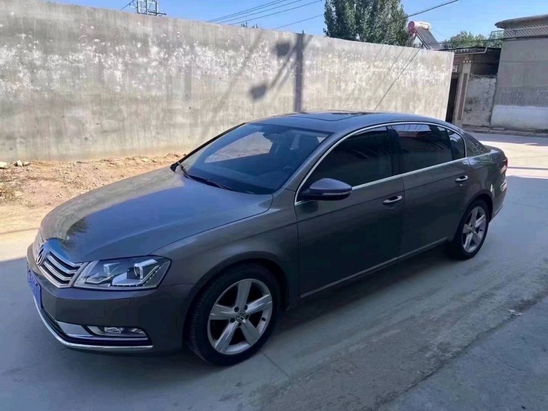 济南16年大众迈腾2