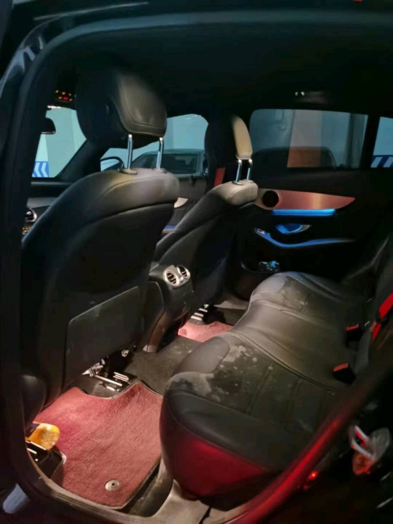 重庆19年奔驰GLC4