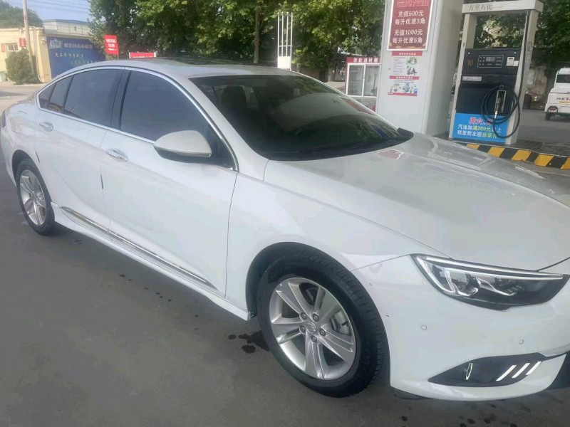 保定19年别克君威2