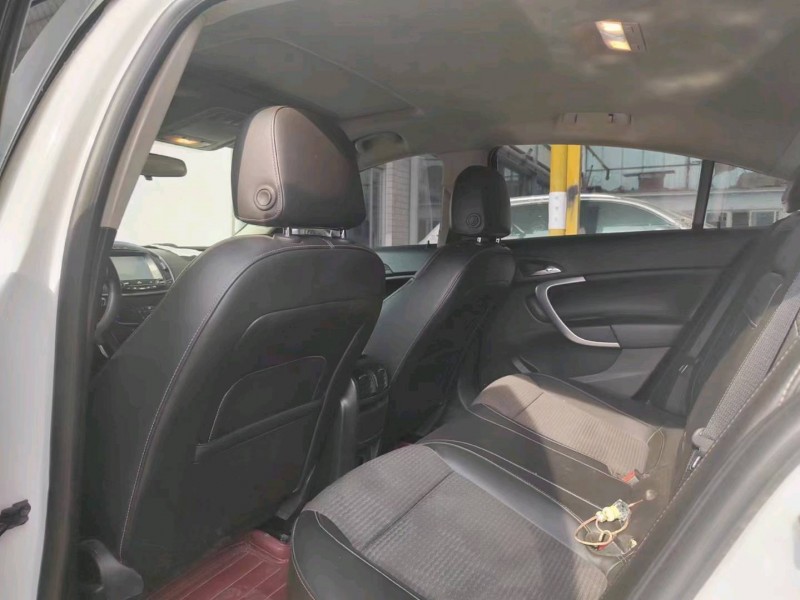 保定16年别克君威8