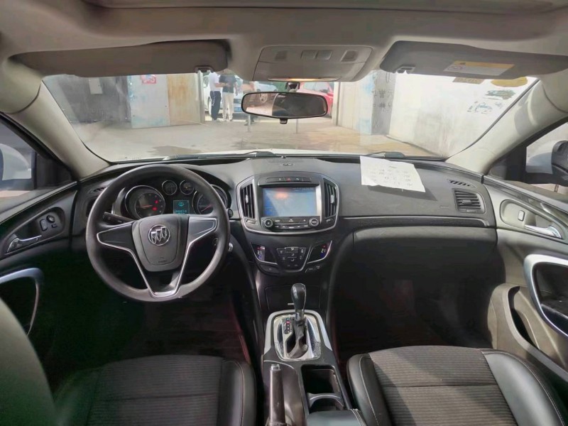 保定16年别克君威9