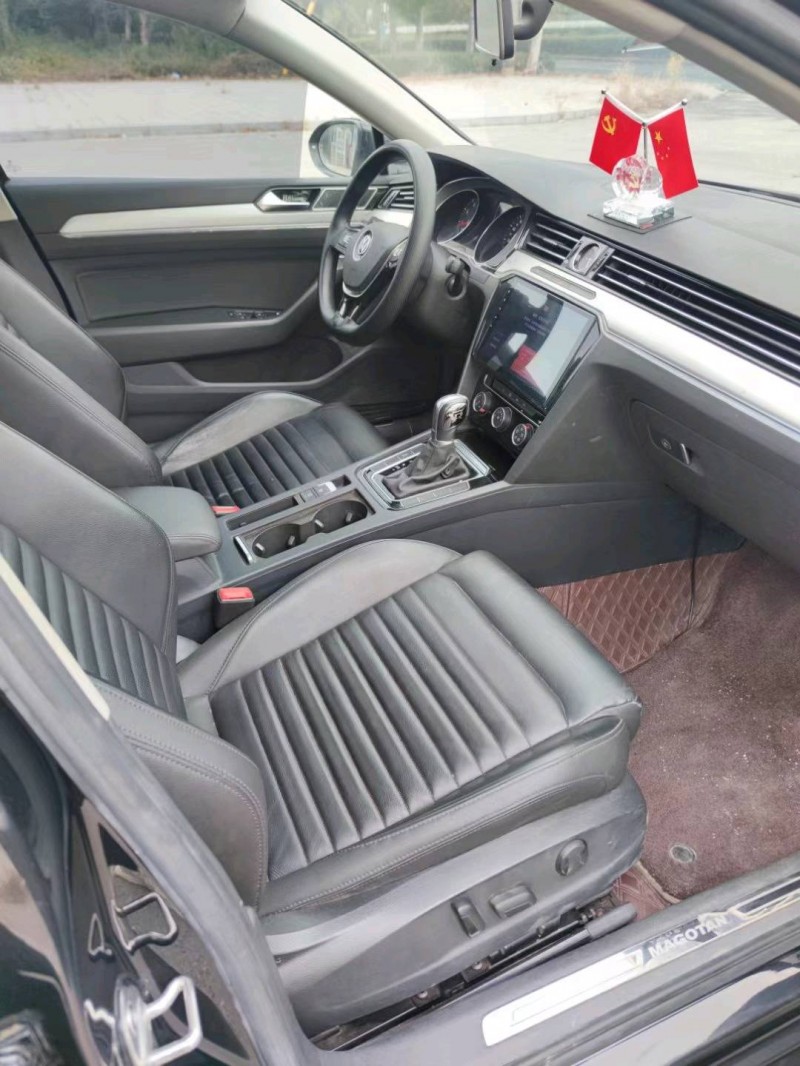 济南19年大众迈腾7