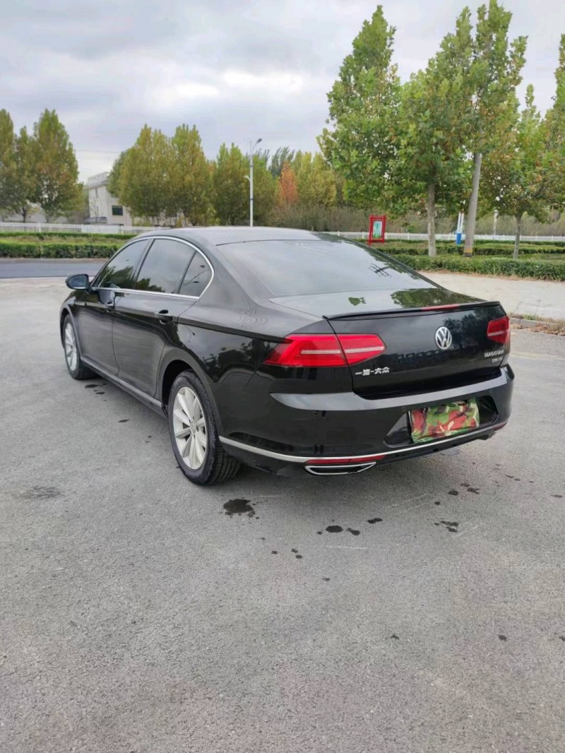 济南19年大众迈腾8