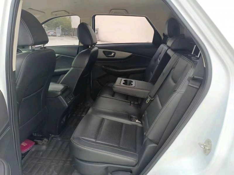 济南19年东风风光3