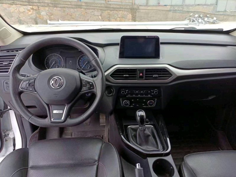 济南19年东风风光6