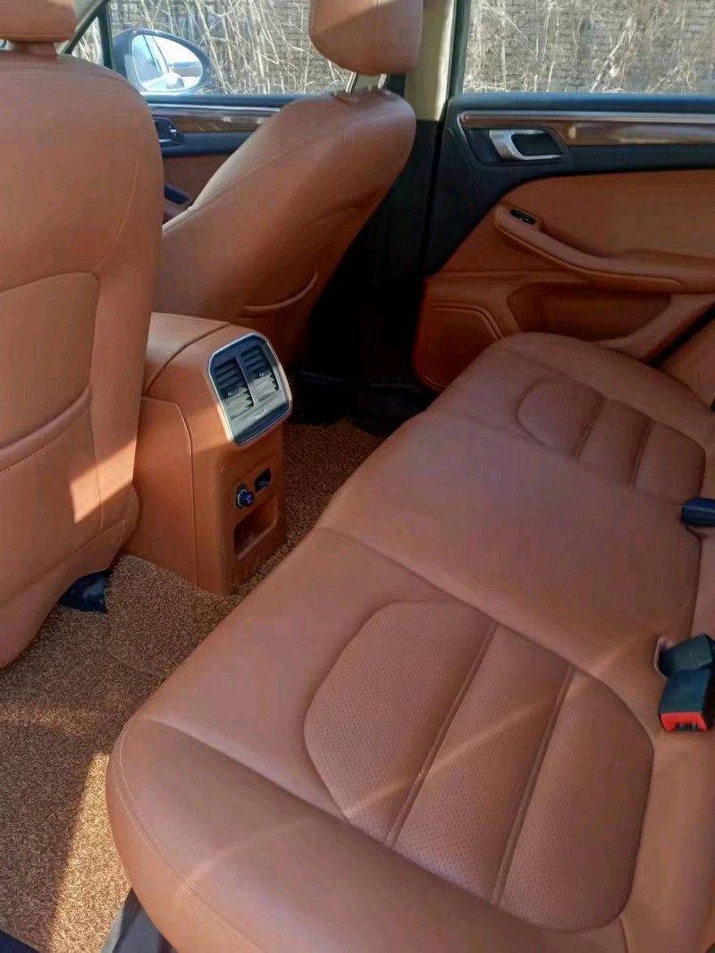 邯郸17年众泰SR97