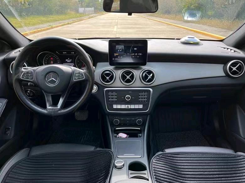 盐城18年奔驰CLA7