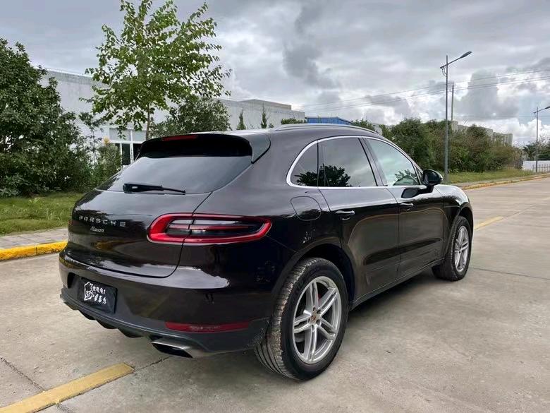 盐城15年保时捷Macan8
