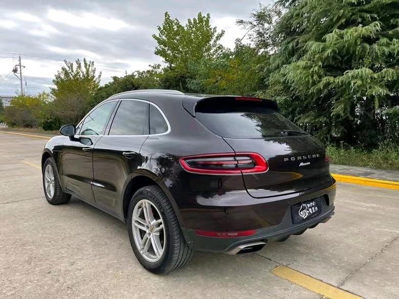 盐城15年保时捷Macan9