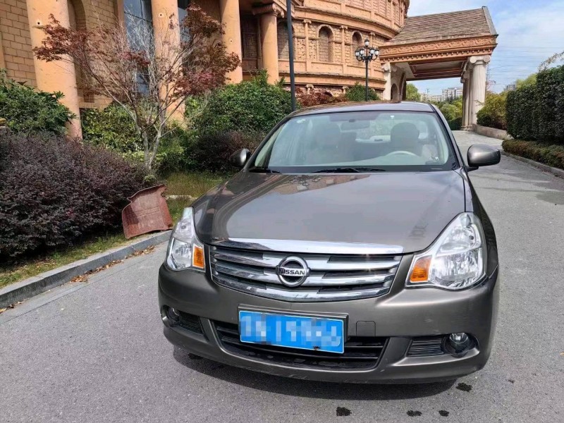 邯郸17年日产轩逸9