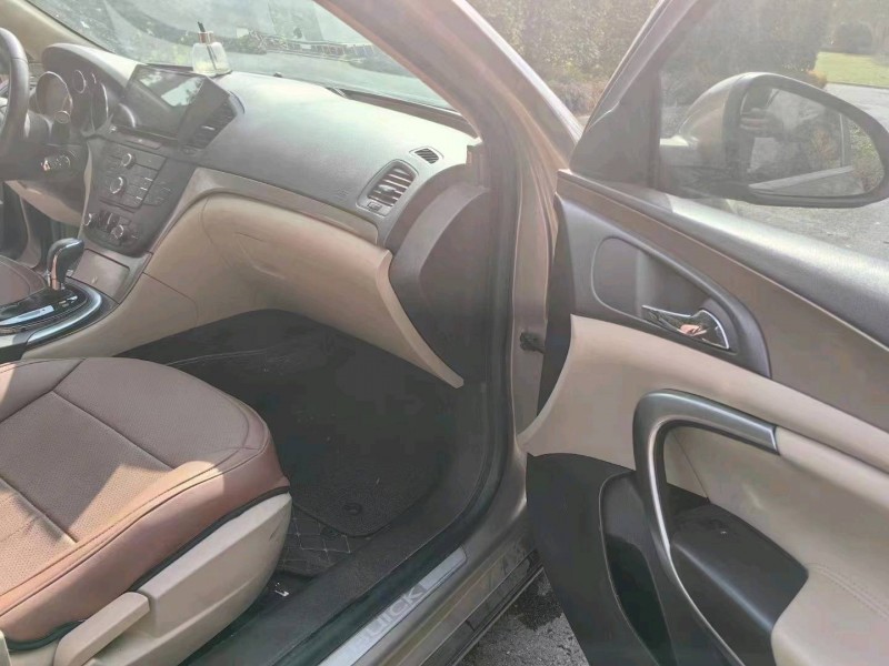 邯郸11年别克君威7