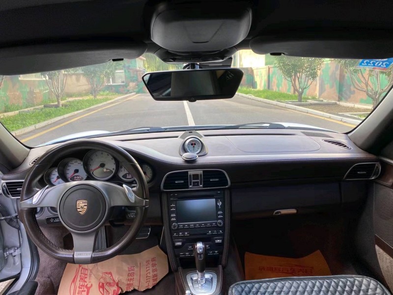 沈阳10年保时捷9114