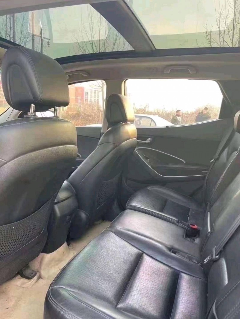 邯郸14年现代新胜达8