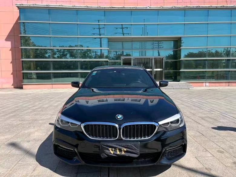 盐城18年宝马5系9