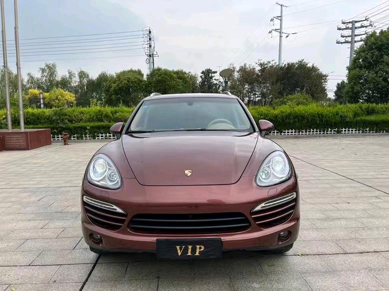 盐城13年保时捷卡宴6