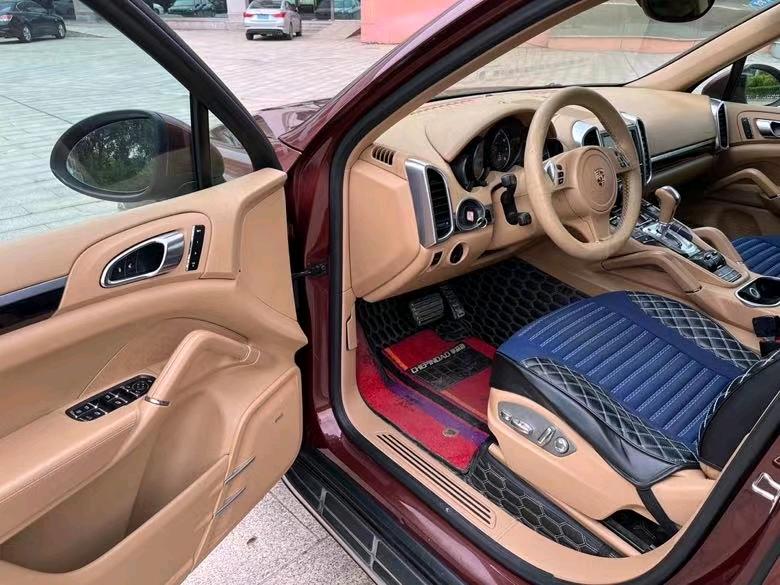 盐城13年保时捷卡宴3