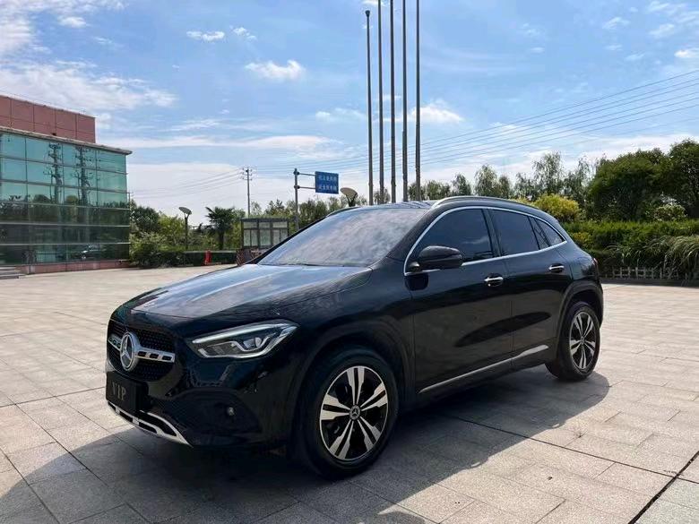 盐城21年奔驰GLA3