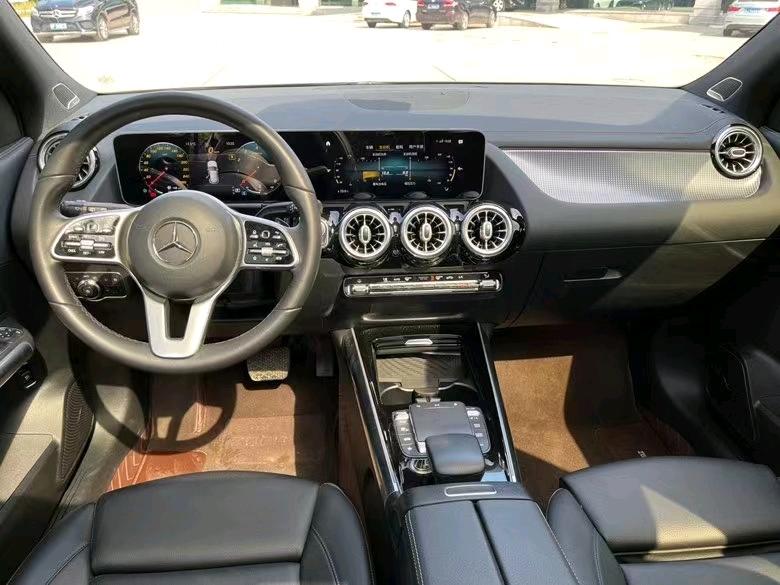 盐城21年奔驰GLA7