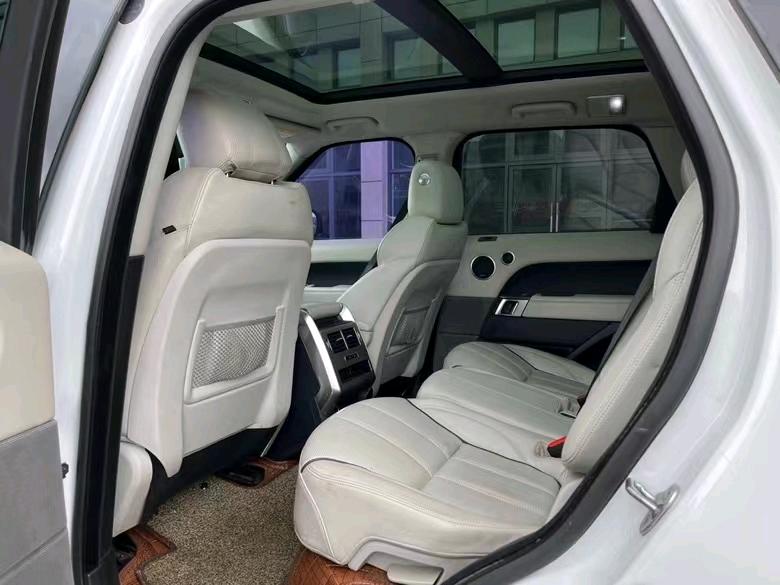 盐城14年路虎揽胜运动5