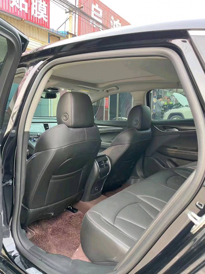 石家庄21年别克君越1