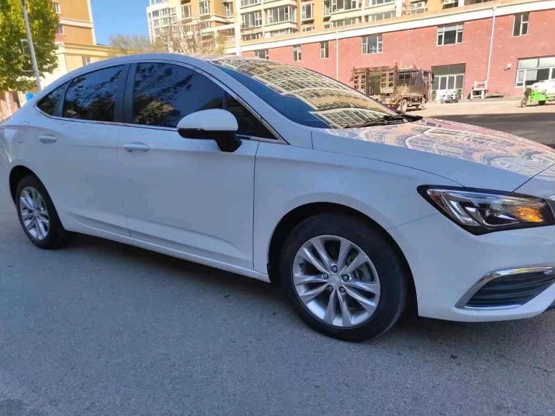 廊坊19年别克威朗2