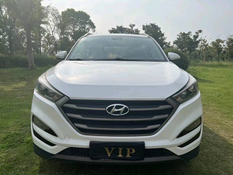 徐州16年现代途胜1