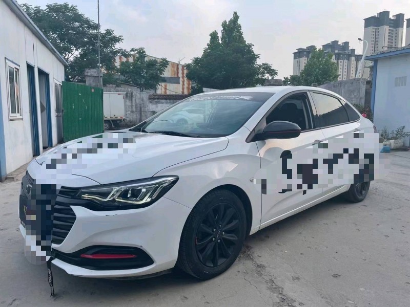 济宁20年雪佛兰科鲁泽3