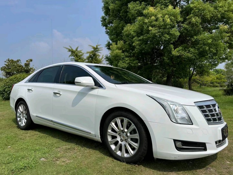 泰州15年凯迪拉克XTS8