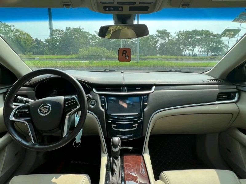 泰州15年凯迪拉克XTS5
