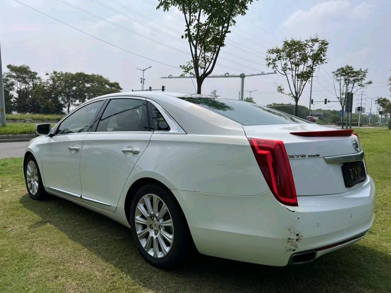 泰州15年凯迪拉克XTS3