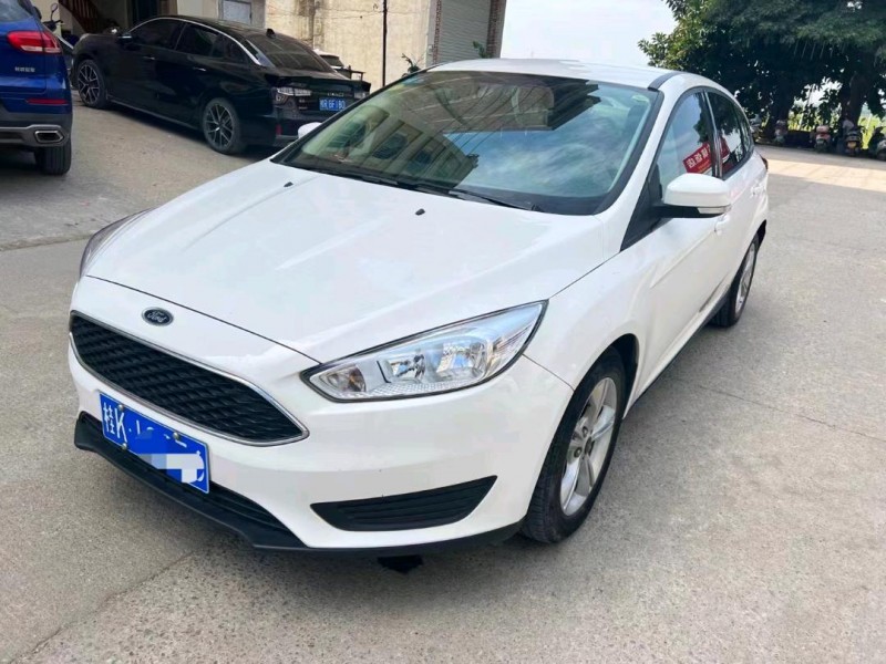 邯郸18年福特福克斯8