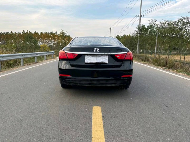 徐州16年现代名图1