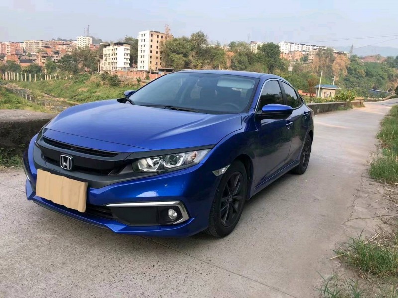 重庆19年本田思域9