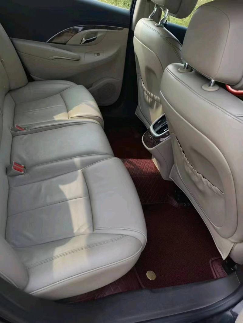 石家庄15年别克君越2