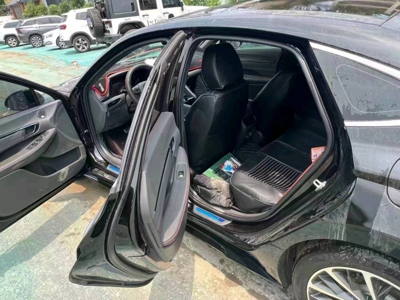 邯郸21年现代索纳塔十4