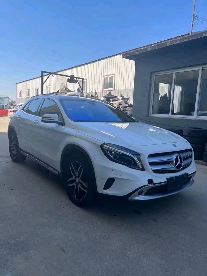 邯郸16年奔驰GLA4