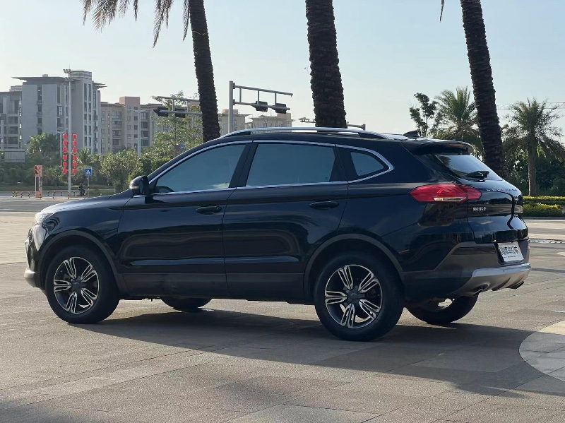 海口18年獵豹汽車CS103
