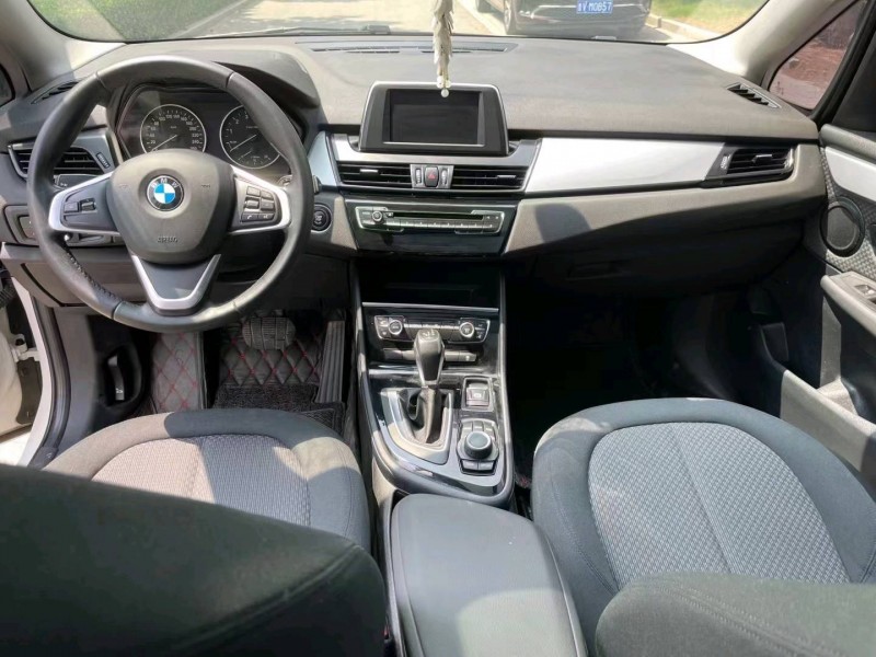 北京18年宝马2系5