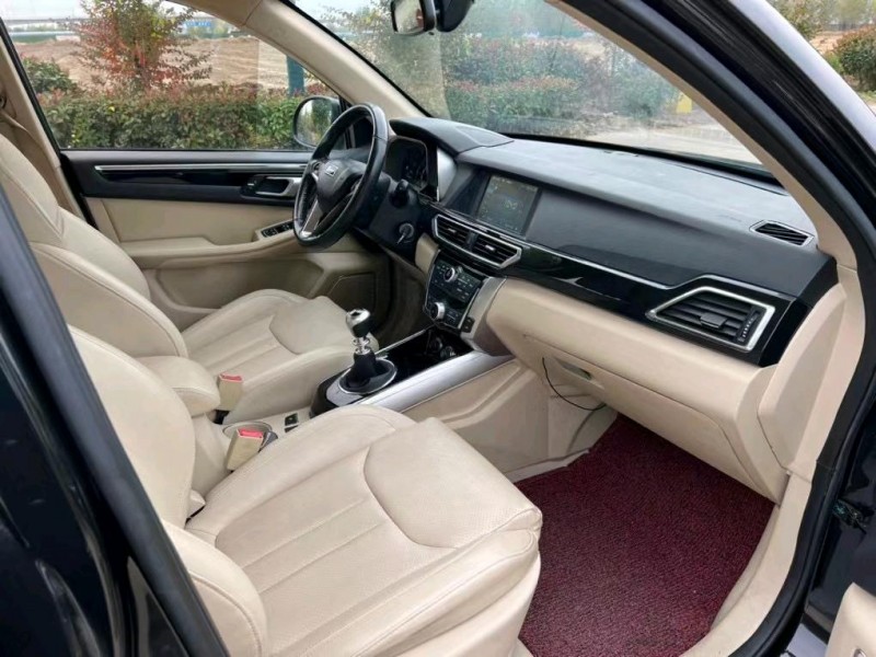 盐城17年众泰大迈X59