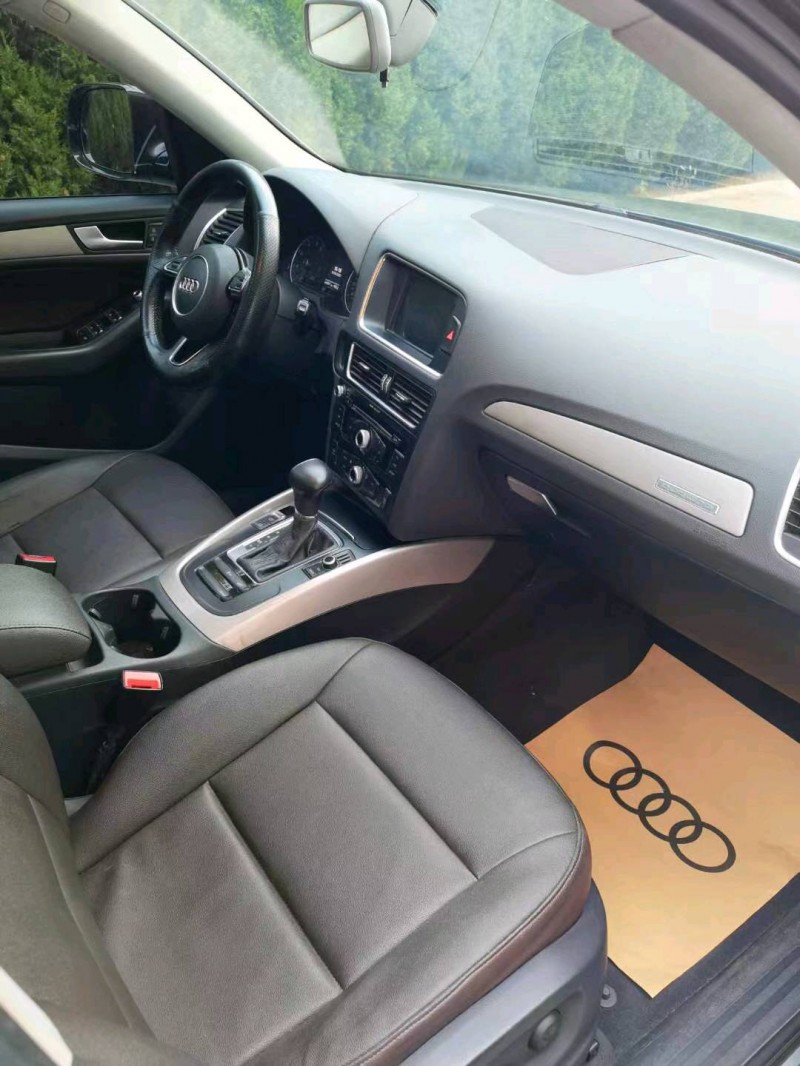 济宁16年奥迪Q56