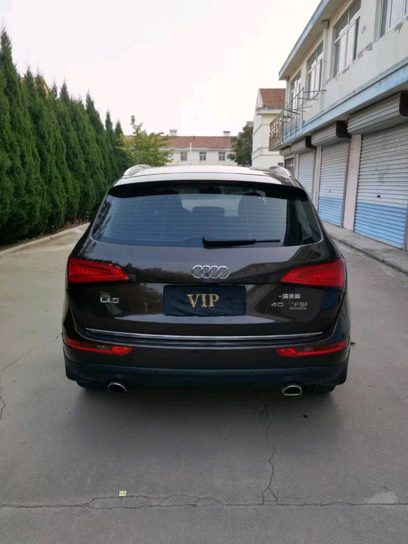 济宁16年奥迪Q59